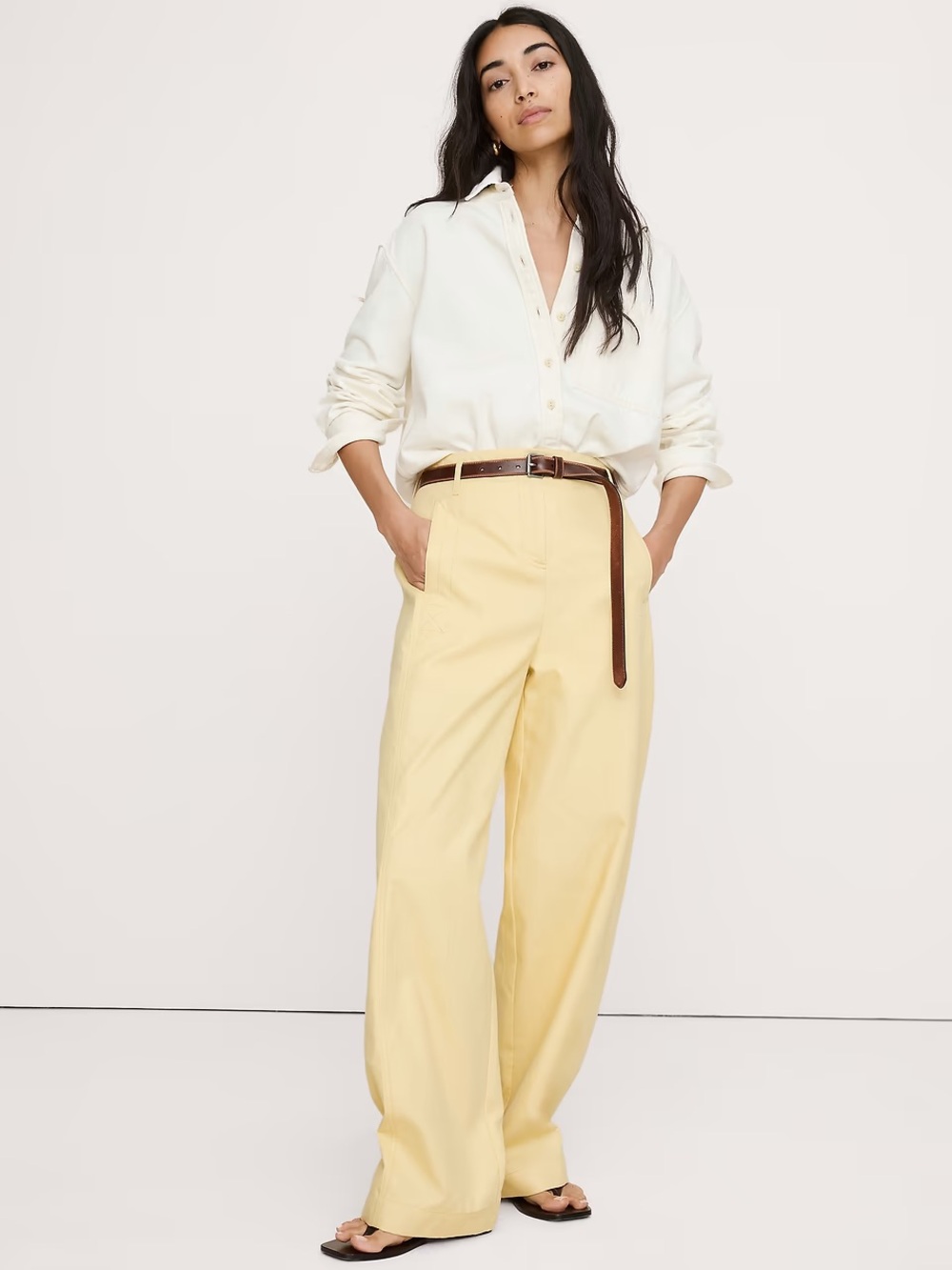 NWT! Banana Republic Yellow Ultra-High-Rise Barrel-Leg Soft Chino - 6 LONG  🚏